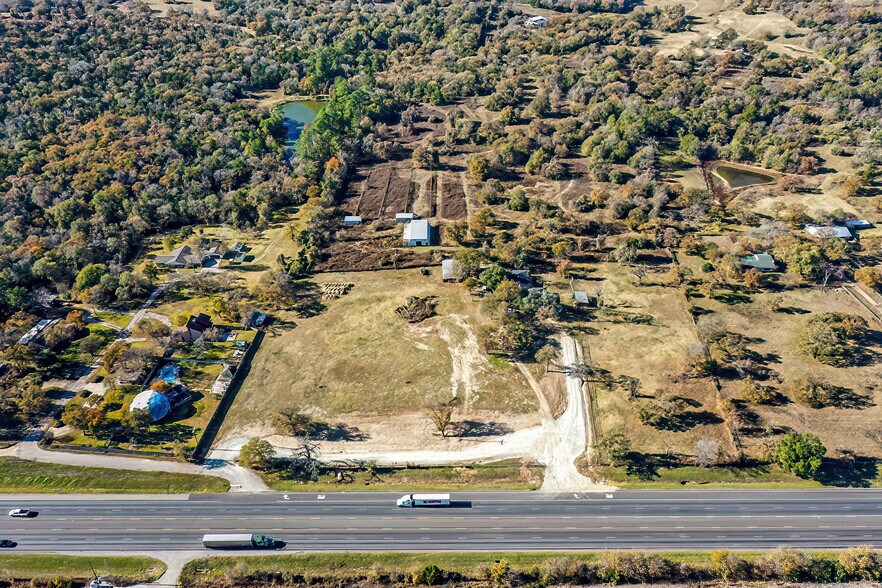 More Photos Of 5000 S State Highway 6, Hearne Land For Sale