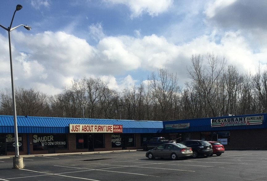 Primary Photo Of 3116-3160 S Hamilton Rd, Columbus Storefront Retail Office For Lease