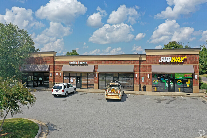 Primary Photo Of 6770-6782 River Center Dr, Clemmons Freestanding For Lease