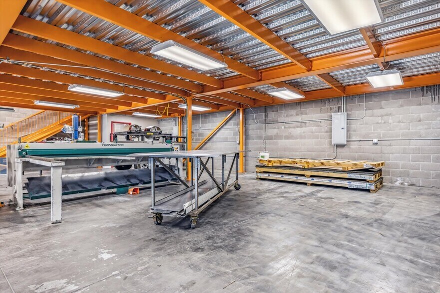 More Photos Of 2274 Manatt Ct, Castle Rock Warehouse For Sale