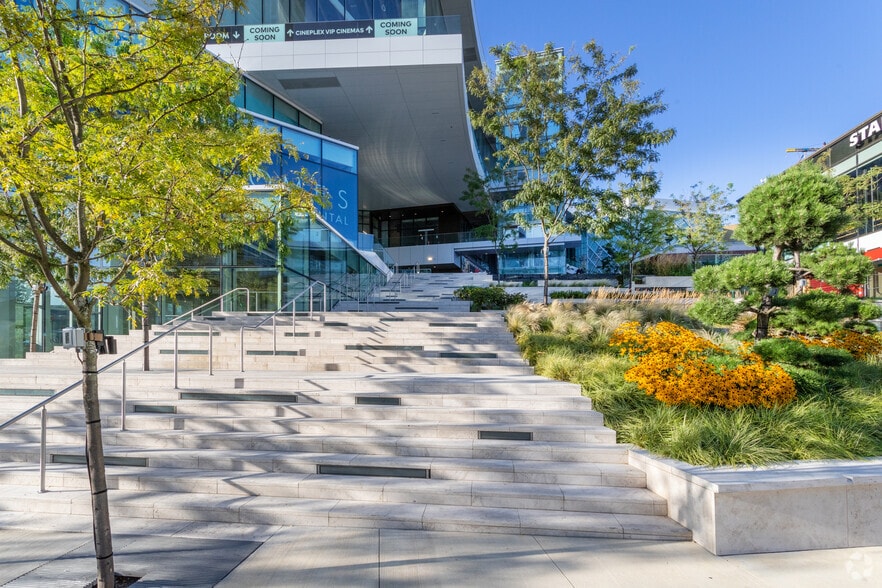 More Photos Of 4567 Lougheed Hwy, Burnaby General Retail For Lease