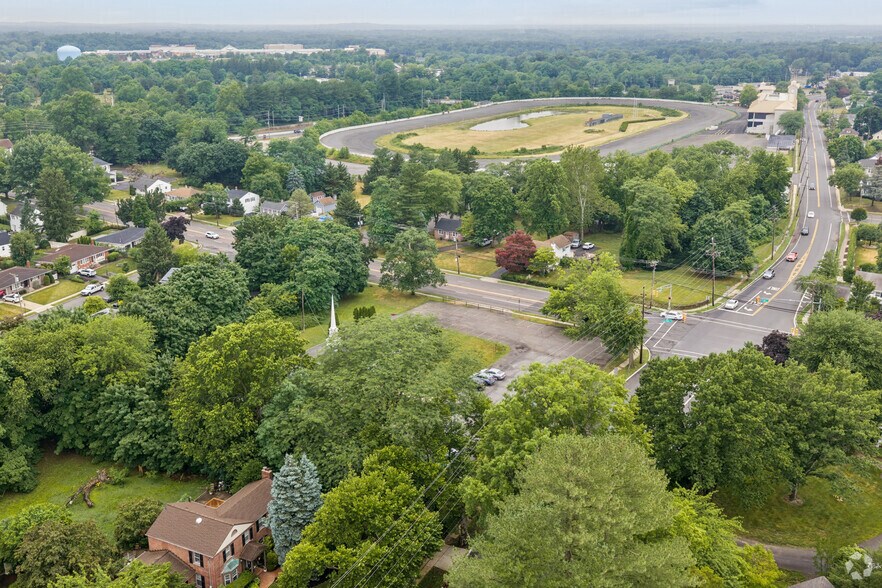 More Photos Of 200 Park Ave, Freehold Religious Facility For Sale