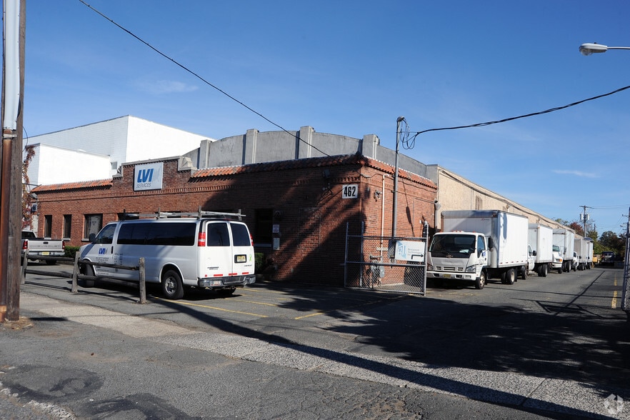 More Photos Of 458-474 Getty Ave, Clifton Manufacturing For Lease