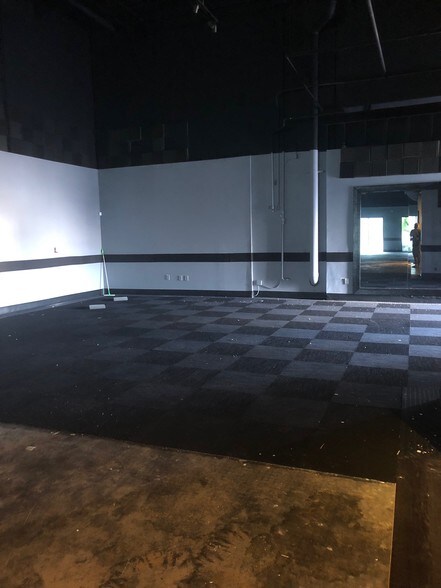 More Photos Of 7500 NW 25th St, Miami Unknown For Lease