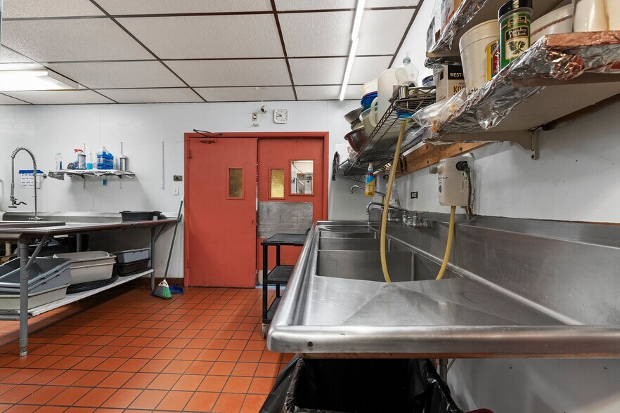 More Photos Of W11466 US Hwy 8, Dunbar Restaurant For Sale