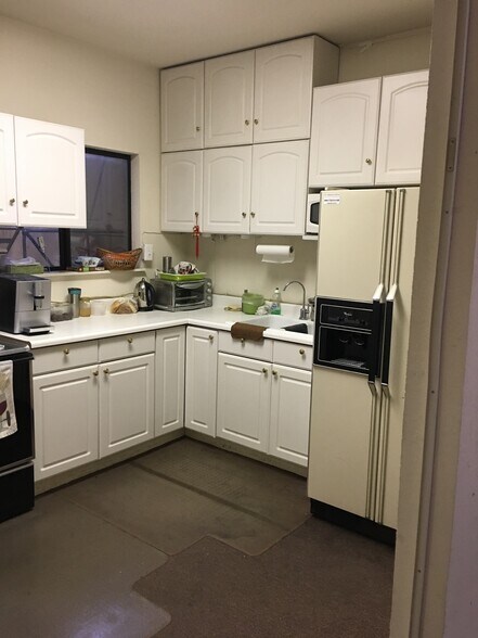 More Photos Of 1982 Stone Ave, San Jose Manufacturing For Lease