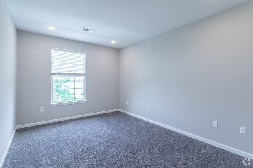 More Photos Of 1 E Pearl St, Burlington Apartments For Lease