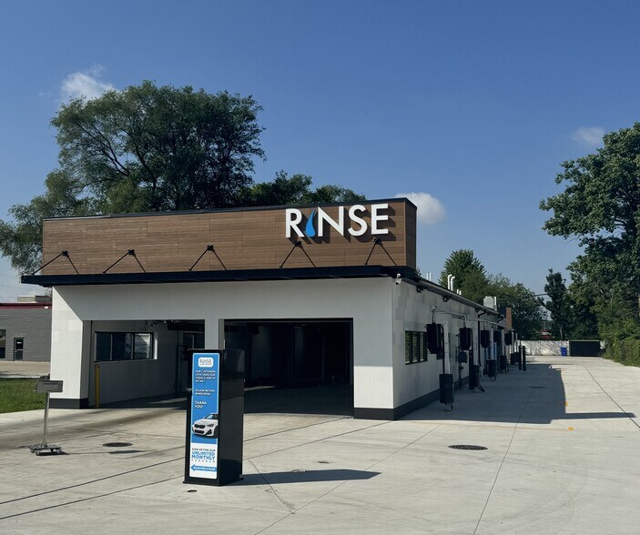 More Photos Of 31521 Utica Rd, Fraser Carwash For Sale