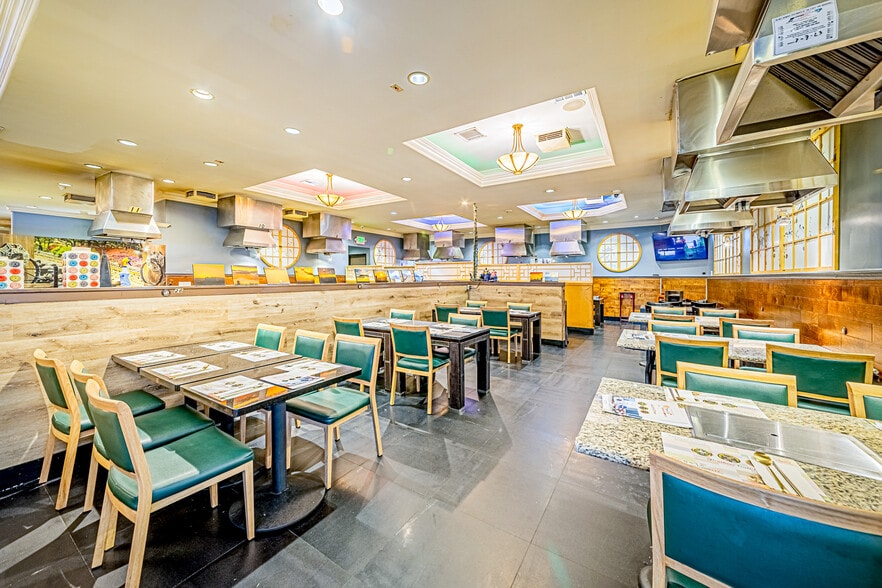 More Photos Of 3680 W 6th St, Los Angeles Restaurant For Sale