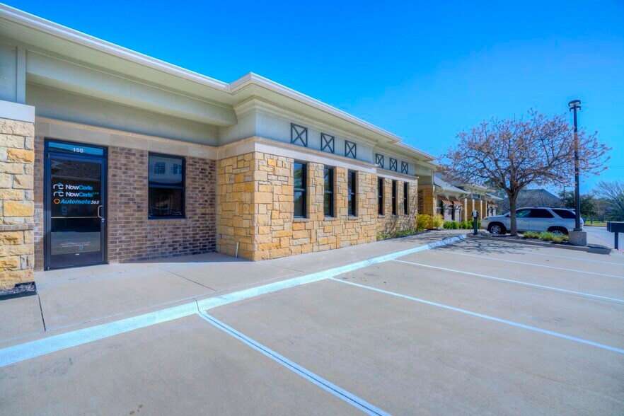 More Photos Of 3492 Long Prairie Rd, Flower Mound Office Residential For Lease