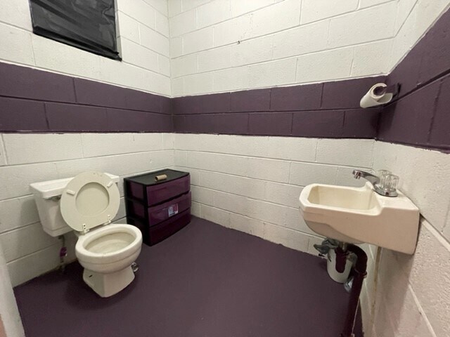 More Photos Of 109 Burney Rd, Seagrove Religious Facility For Lease