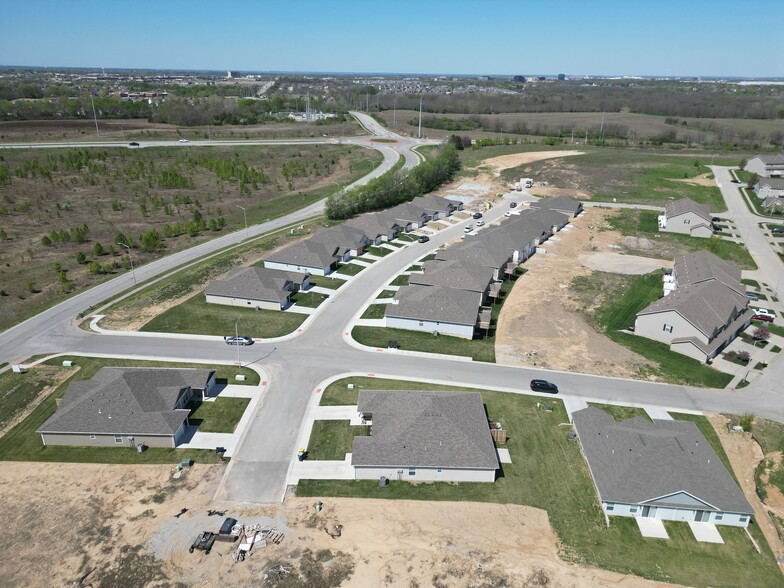 Primary Photo Of , Kansas City Multifamily For Sale