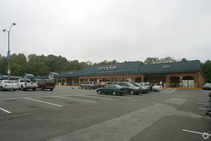 More Photos Of 1238-1298 Bay Dale Dr, Arnold Freestanding For Lease