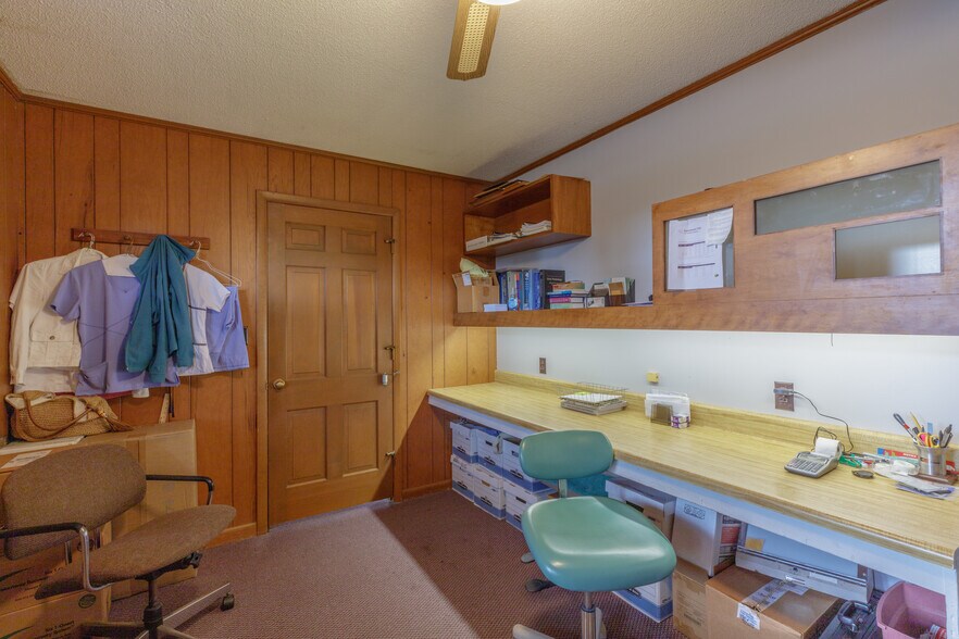 More Photos Of 4135 Hixson Pike, Chattanooga Office For Sale