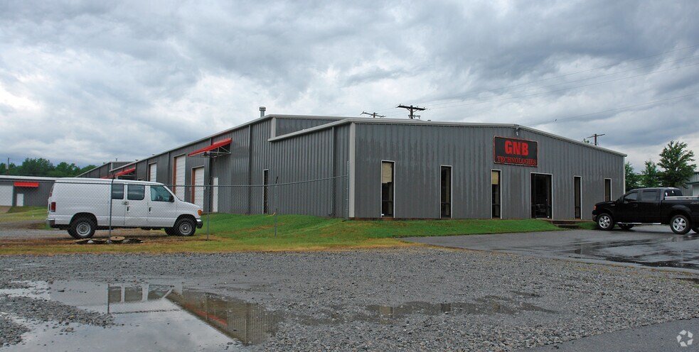 More Photos Of 16220 Alexander Rd, Alexander Warehouse For Lease
