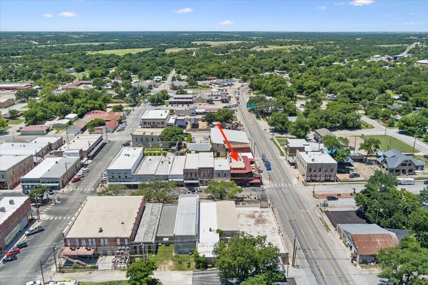 More Photos Of 128 N Pecan, Hico Restaurant For Sale