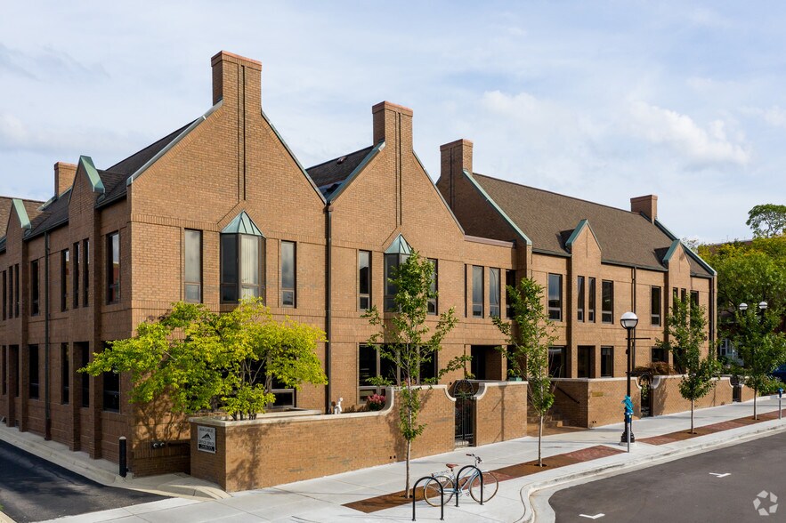 More Photos Of 300 N 5th Ave, Ann Arbor Office For Lease