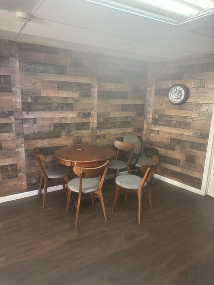 More Photos Of 172 Terrace Ave, Port Chester Auto Repair For Lease