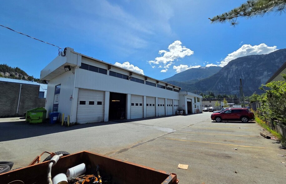 Primary Photo Of , Squamish Land For Sale