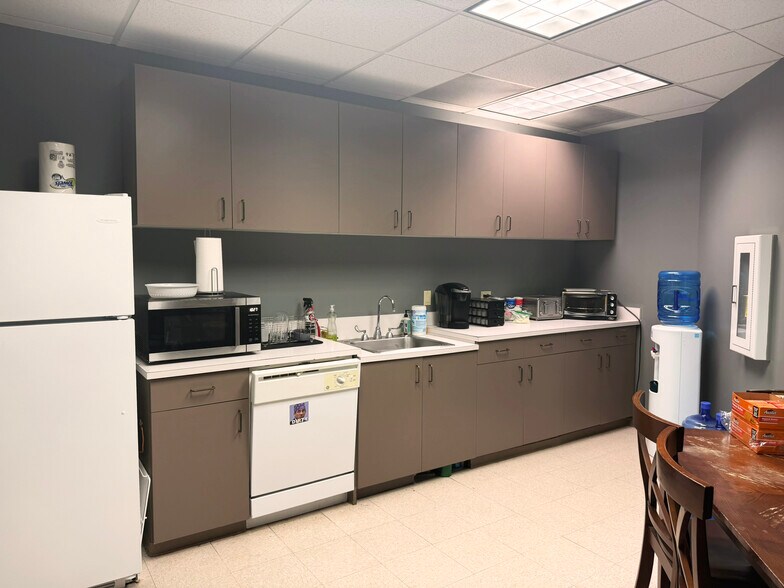 More Photos Of 6080 Greenwood Plaza Blvd, Greenwood Village Office For Lease