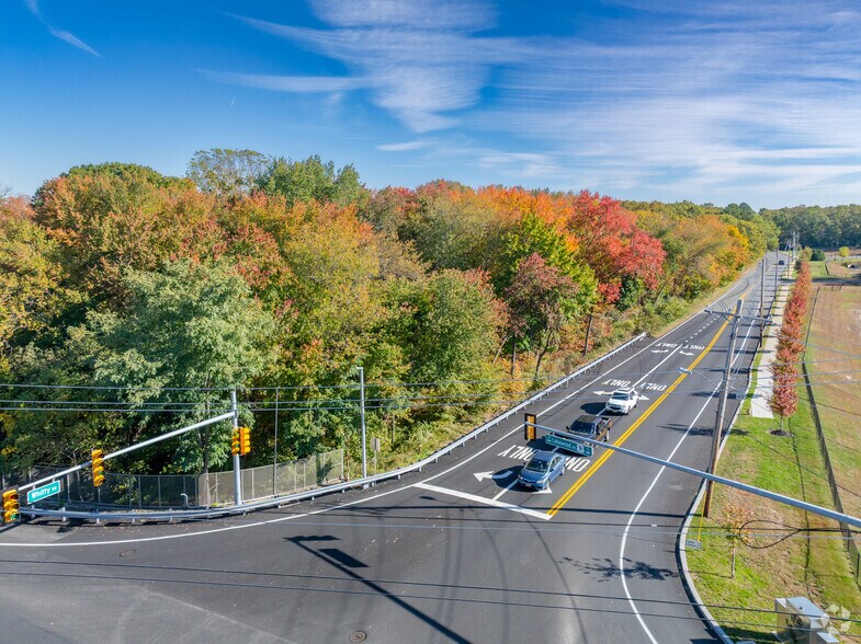 More Photos Of 1471 W Whitty Rd, Toms River Industrial For Sale
