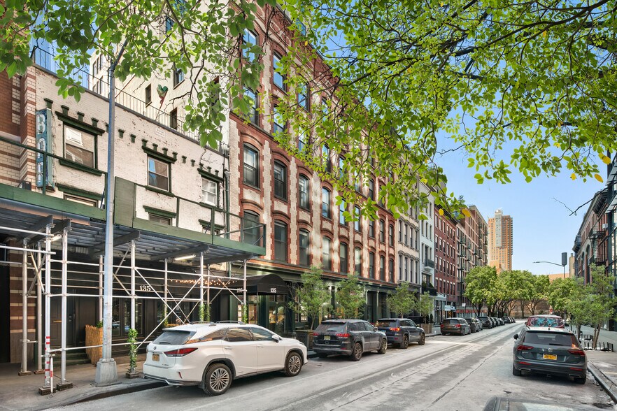 More Photos Of 135 Reade St, New York Multifamily For Sale