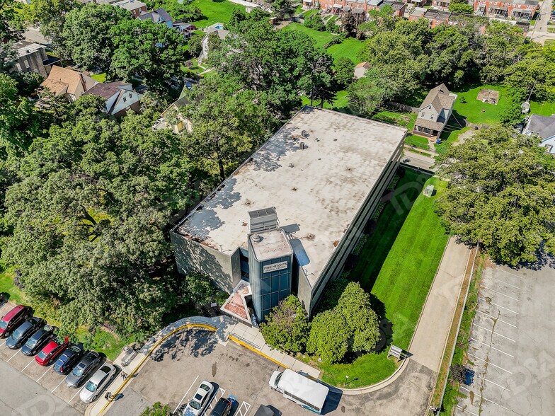More Photos Of 1001 Pine Heights Ave, Baltimore Office For Sale