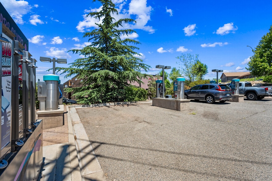 More Photos Of 3112 Willow Creek Rd, Prescott Carwash For Sale