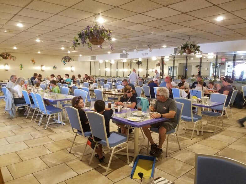 More Photos Of 3400 Atlantic Ave, Wildwood Hotel For Sale