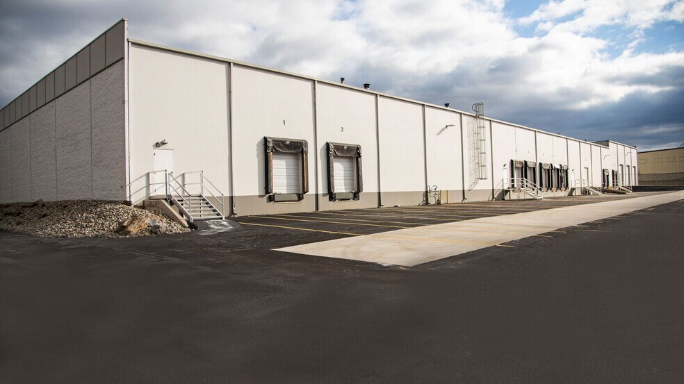 More Photos Of 6813 Ruppsville Rd, Allentown Distribution For Lease