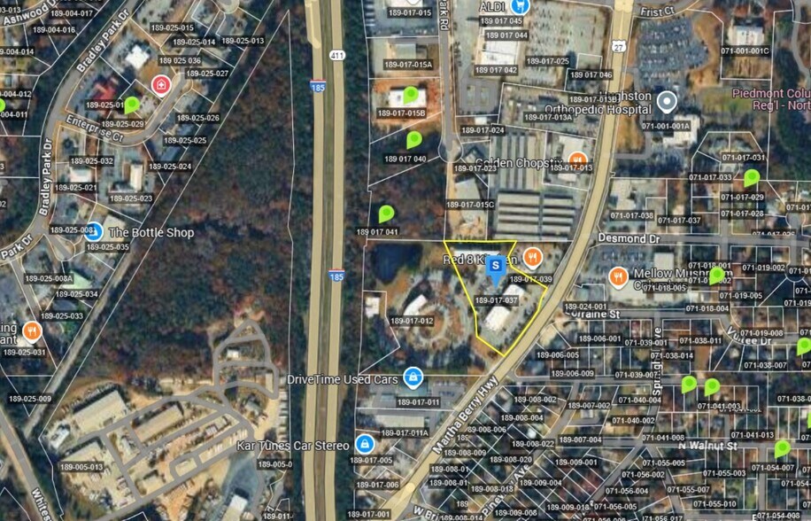 More Photos Of 6053 Veterans Pkwy, Columbus Storefront Retail Office For Lease