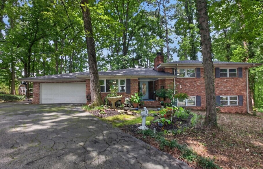 Primary Photo Of 3343 Dogwood Ln NW, Acworth Flex For Sale