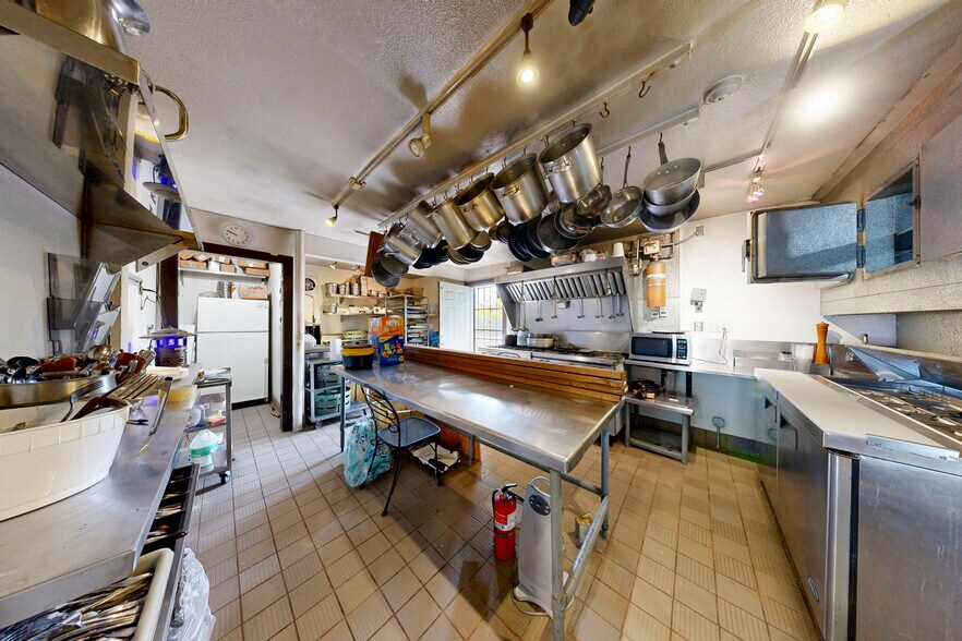 More Photos Of 101 Division St NW, Olympia Restaurant For Sale