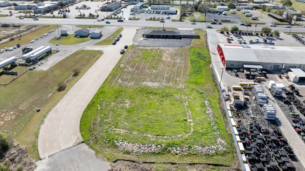 More Photos Of 4400 E Hwy 377, Granbury Office For Sale