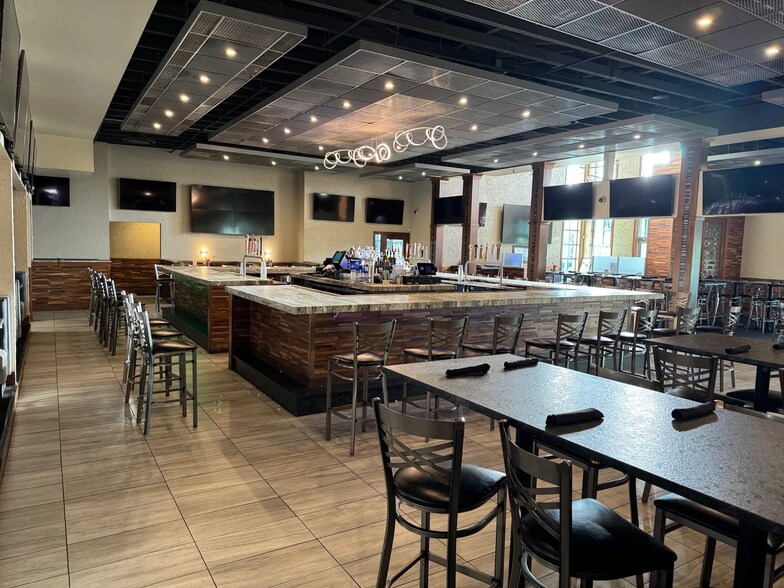 More Photos Of 3535 Walters Rd, Syracuse Restaurant For Sale
