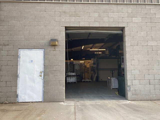 More Photos Of 2463 N Walgreens St, Flagstaff Warehouse For Lease