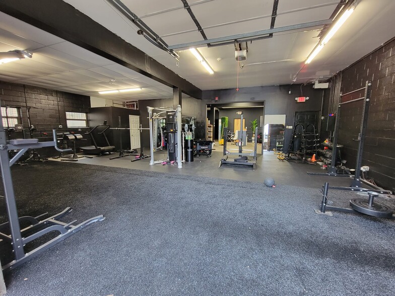 More Photos Of 1282 N Broad St, Hillside Loft Creative Space For Lease