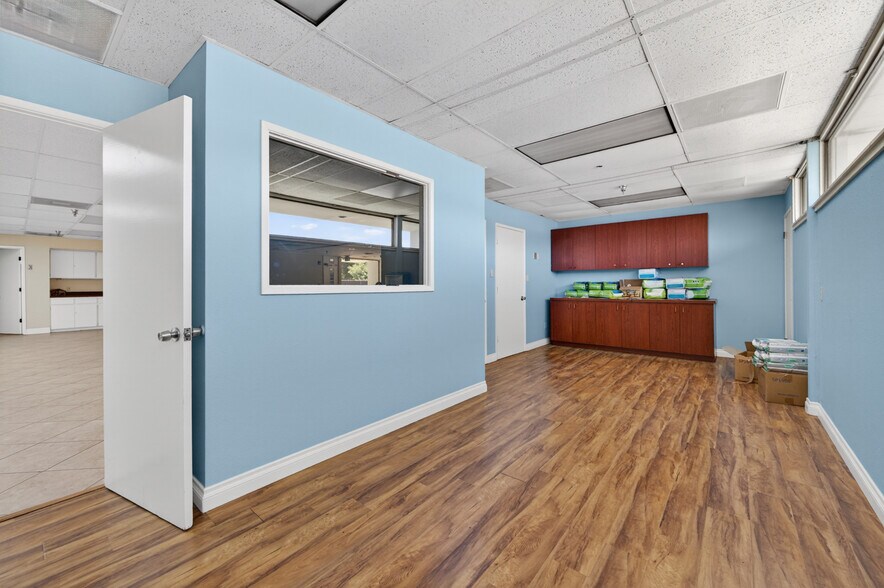 More Photos Of 3676 E Dakota Ave, Fresno Assisted Living For Sale