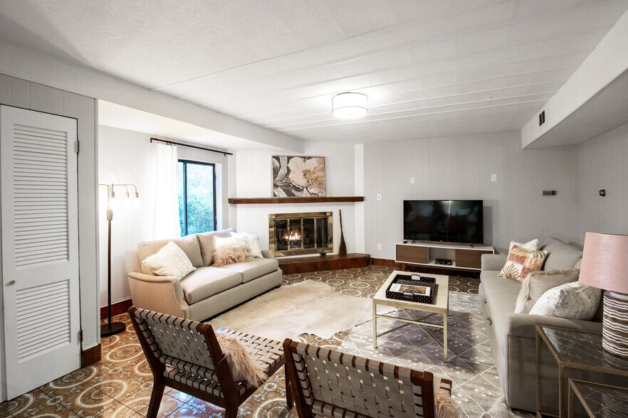 More Photos Of 2715 Sullins St, Knoxville Apartments For Sale