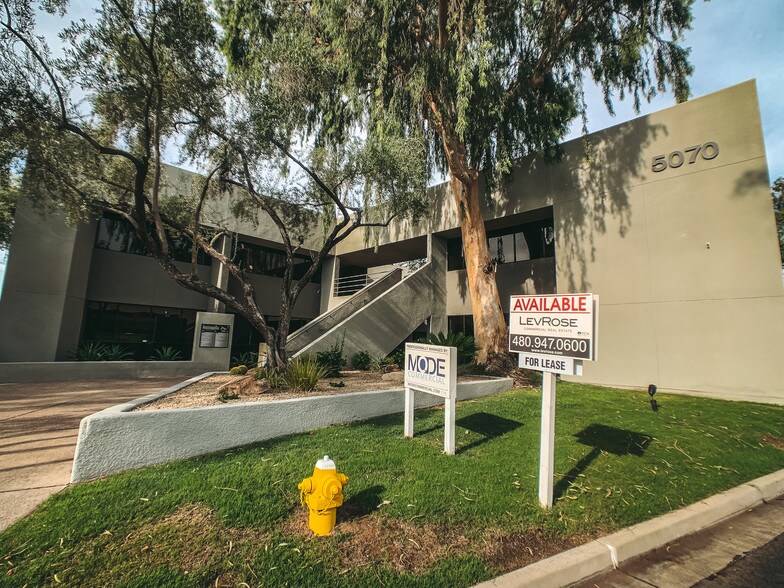 Primary Photo Of 5070 N 40th St, Phoenix Office For Lease