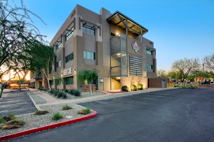 More Photos Of 20940 N Tatum Blvd, Phoenix Unknown For Lease