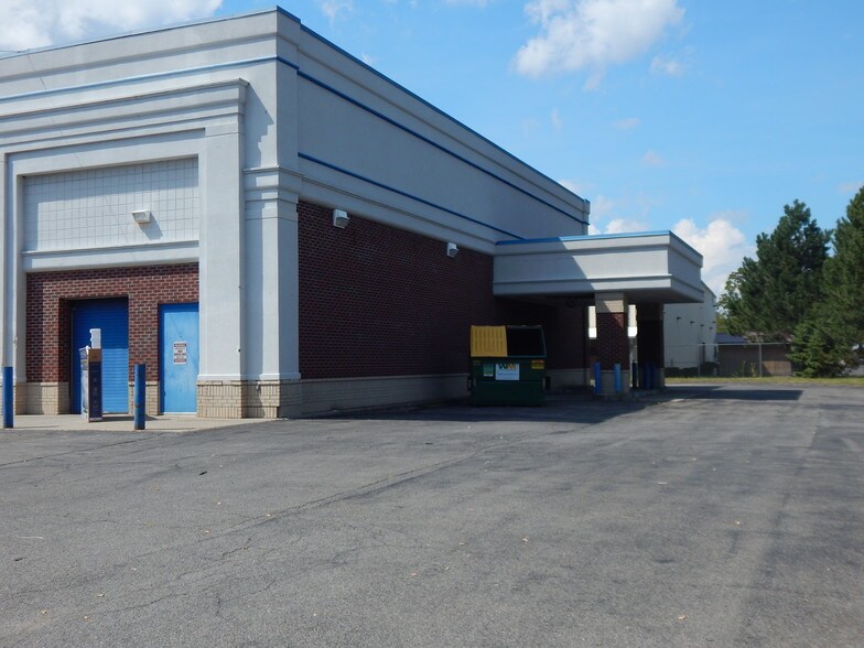 More Photos Of 1035 State St, Schenectady Freestanding For Sale