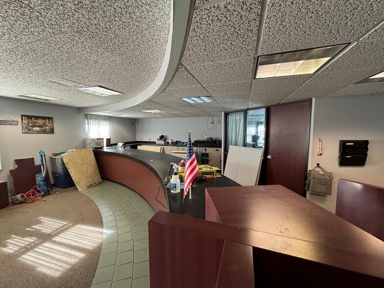 More Photos Of 6100 Route 209, Kerhonkson Office For Sale