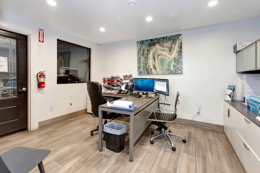 More Photos Of 1731 S Cactus Ave, Rialto Auto Dealership For Sale