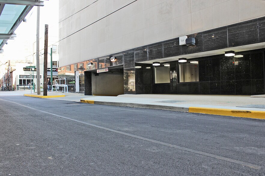 More Photos Of 100 S College Ave, Bloomington Office For Lease