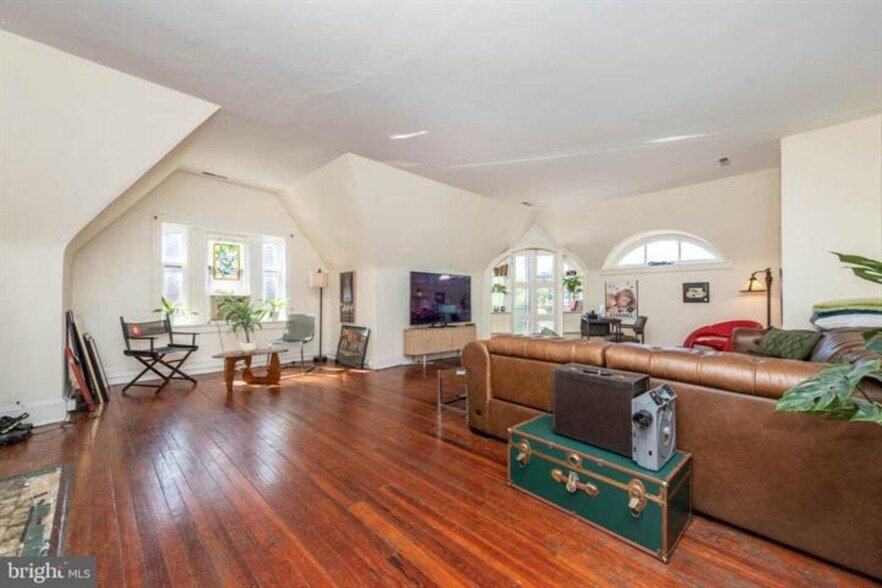 More Photos Of 1801 Eutaw Pl, Baltimore Apartments For Sale