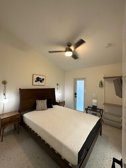 More Photos Of 351 NE 7th Ave, Delray Beach Apartments For Sale