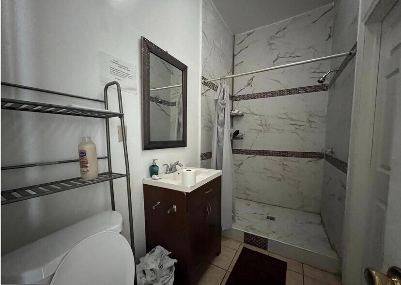 More Photos Of 4118 W Girard Ave, Philadelphia Specialty For Sale