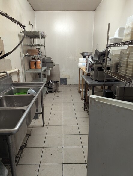 More Photos Of 2760 Clairton Blvd, Pittsburgh Restaurant For Lease
