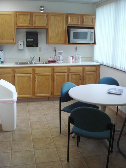 More Photos Of 125 Technology Dr, Canonsburg Office For Lease